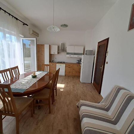 Apartments Berny Sveti Vid-Miholjice Ngoại thất bức ảnh
