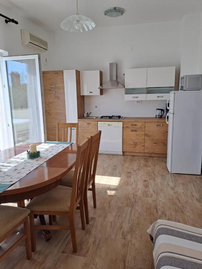 Apartments Berny Sveti Vid-Miholjice Ngoại thất bức ảnh